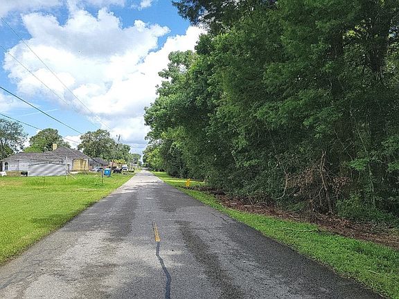 4th image of 13195 Diversion Canal Rd