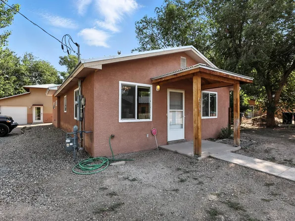 2909 Camilo Ln NW, Albuquerque, NM 87104