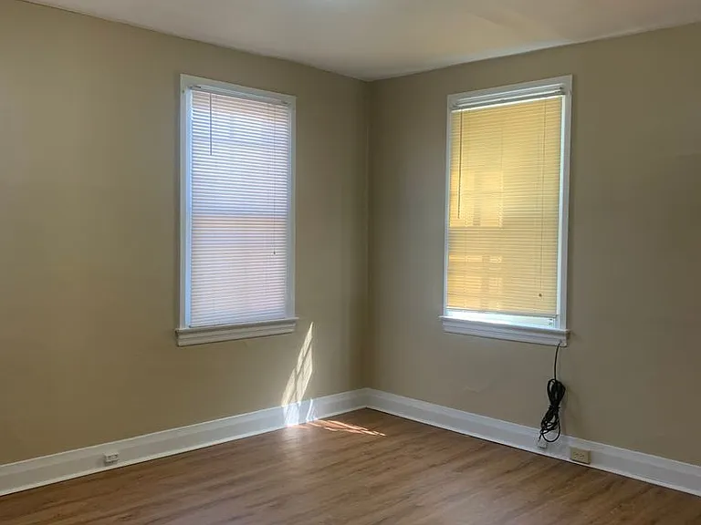 821 Lanvale St — Photo 15