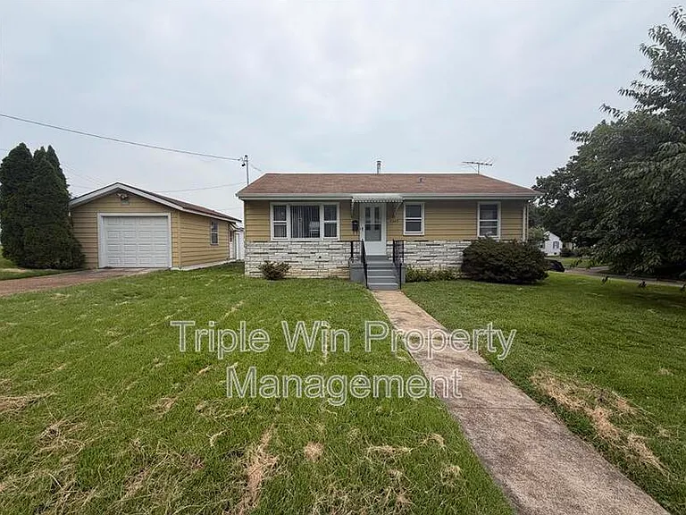 3349 Marmary Ln — Photo 2