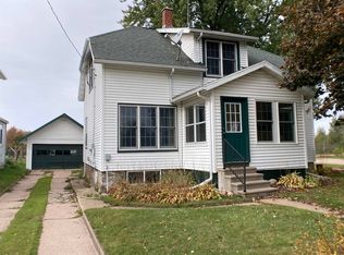 N6969 Herman St, Gresham, WI 54128