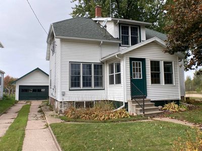 N6969 Herman St, Gresham, WI, 54128