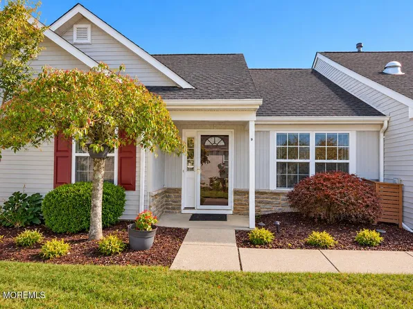 2555 Ridgemont Court, Toms River, NJ 08755