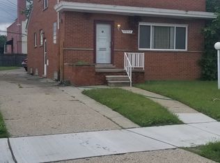 18990 Appoline St, Detroit, MI 48235