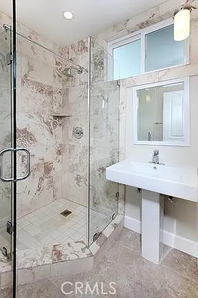 645 Glenneyre St #A — Photo 9