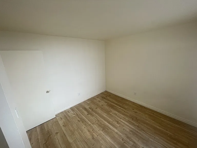 810 S Magnolia Ave — Photo 12