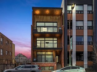 1732 N California Ave #3, Chicago, IL 60647