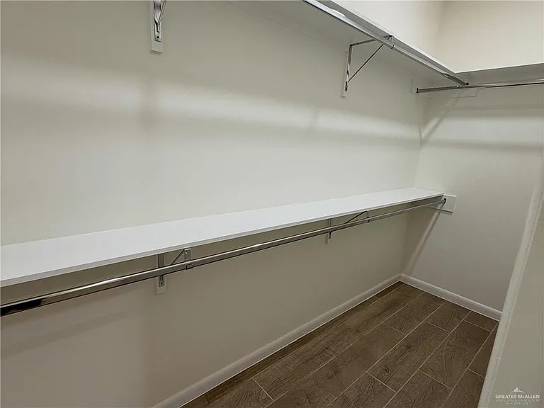 1302 Rosewood Ln #3 — Photo 9