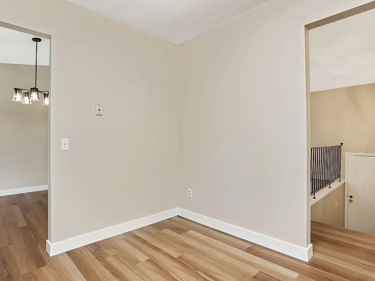8616 Windward Cir — Photo 7