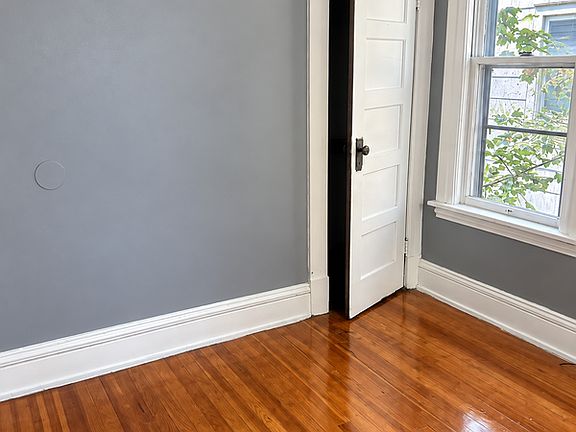 3rd image of 354 Quail St APT 1