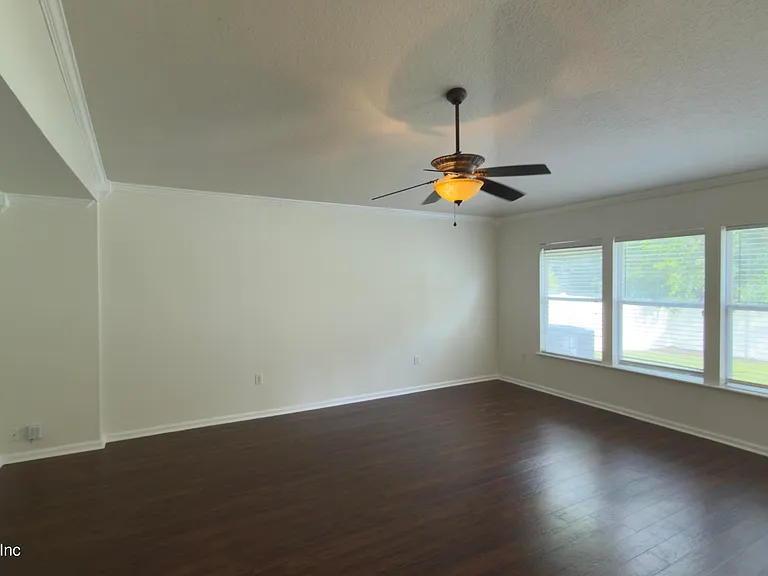 86092 Augustus Ave — Photo 4
