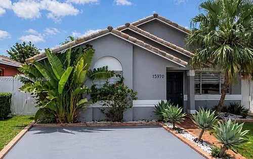 15970 SW 81st Ter Photo 1