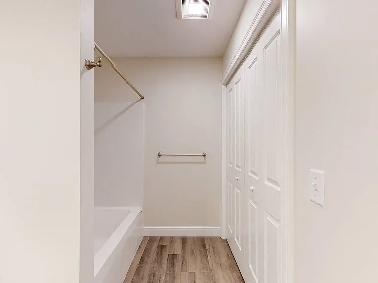 Apartments at Brunswick Landing — Photo 81