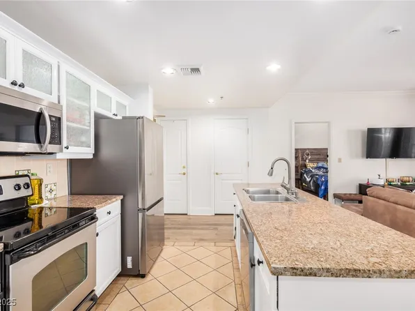 30 Strada Di Villaggio #409, Henderson, NV 89011