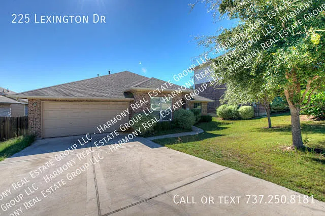 225 Lexington Dr — Photo 6