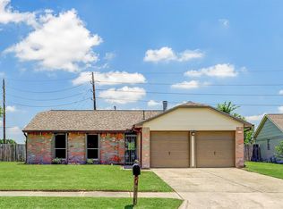 3330 Edgecreek Dr, Houston, TX 77066