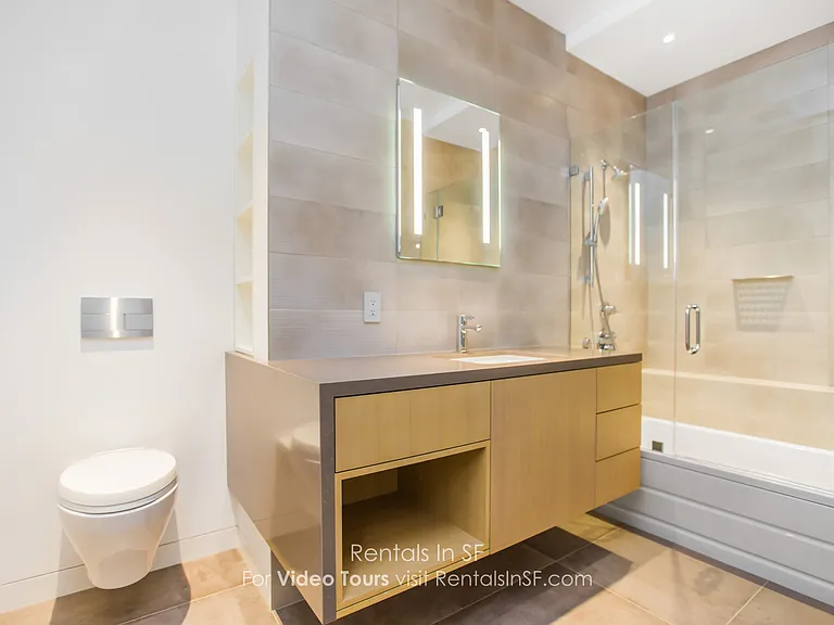 2232 1/2 Webster St — Photo 15