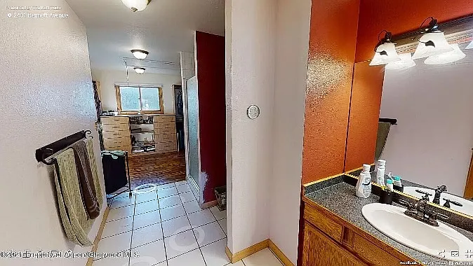Upstairs Master bathroom- Comfortable, spacious