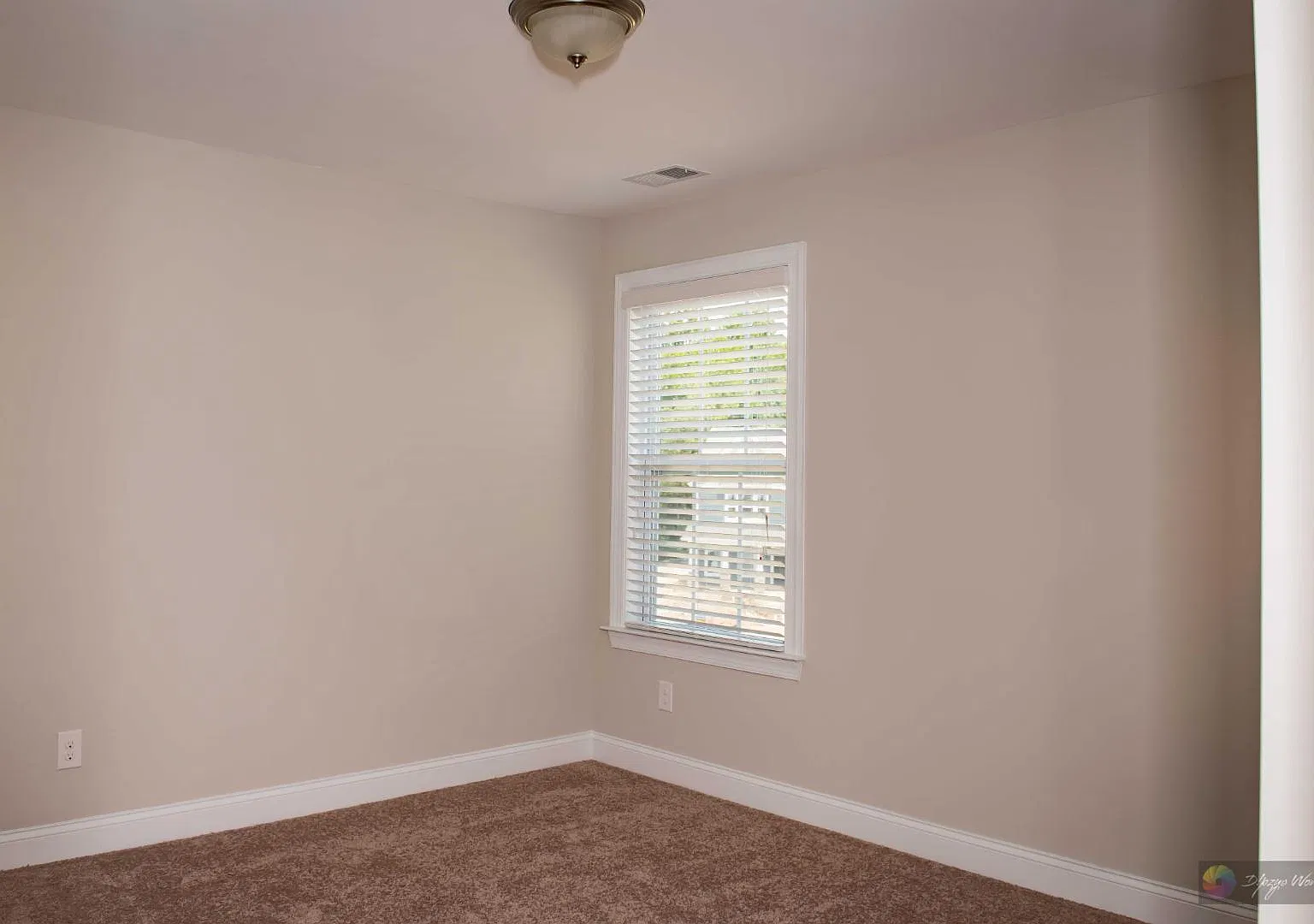 1450 Skygrove Pl NW — Photo 2
