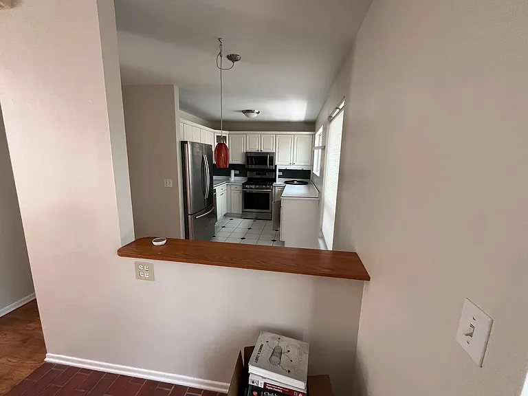 5400 S Hyde Park Blvd #12D — Photo 2