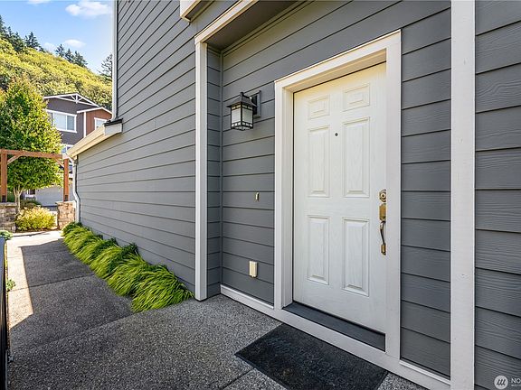 2nd image of 22328 88th Way S #G105