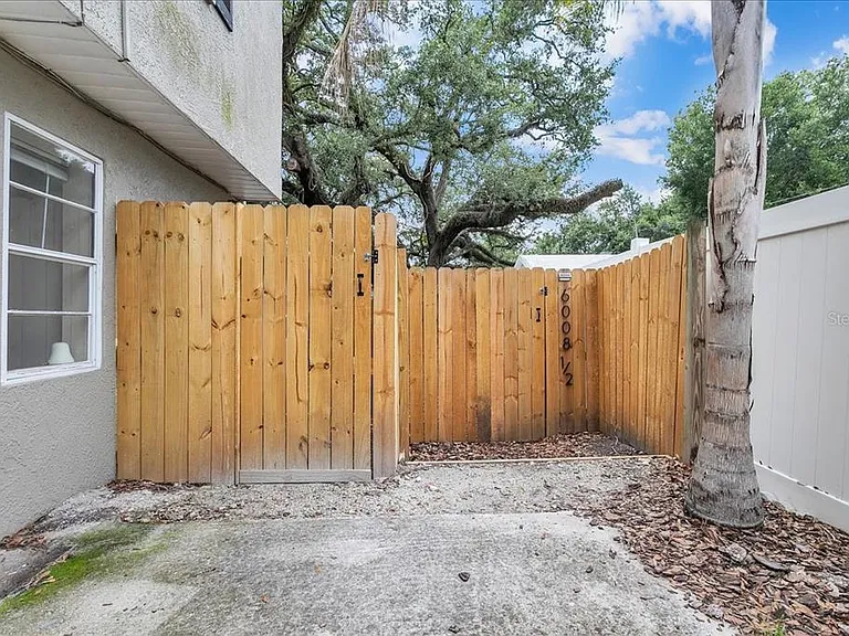 6008 N Tampa St #2 — Photo 7