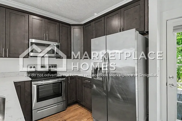 178 Briar Rd — Photo 10