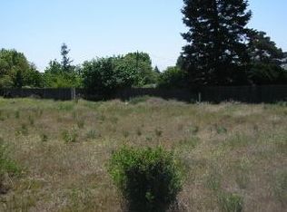 Nna Macias Ln, Yakima, WA 98901