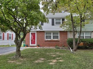 225 Elizabeth Dr, Lancaster, PA