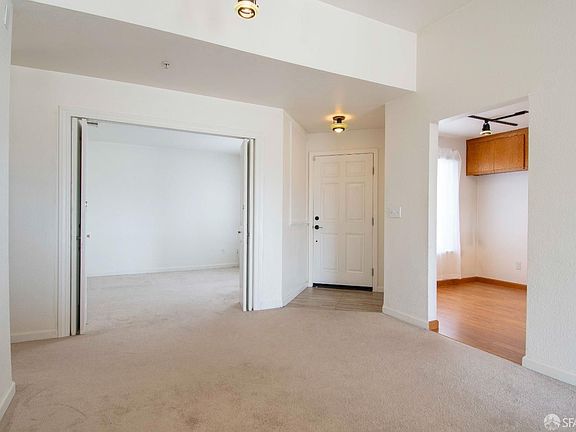 5th image of 741 Pointe Pacific APT 7
