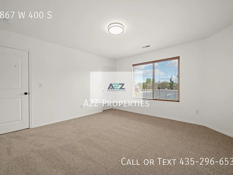 2867 W 400 S — Photo 25