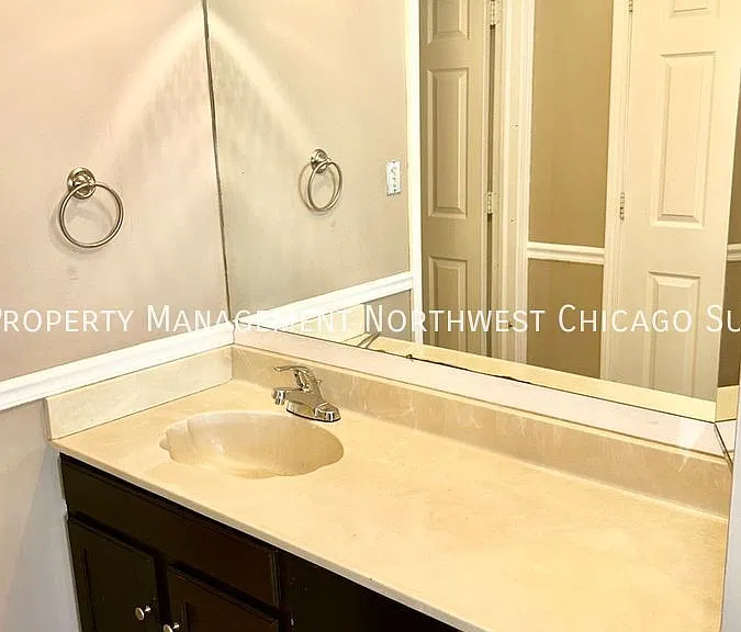 1228 Knottingham Ct #2B — Photo 25
