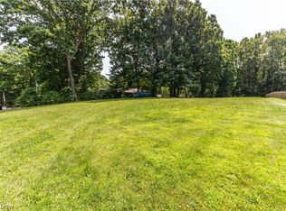 Buena Vista Dr, Akron, OH 44319