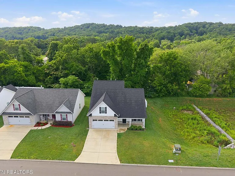 6513 Cara Cade Ln — Photo 41
