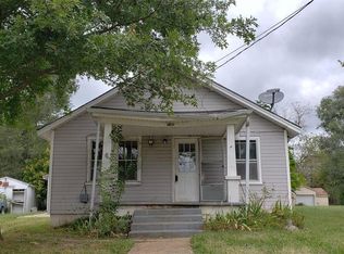 745 New Buffalo Rd, Lebanon, MO 65536