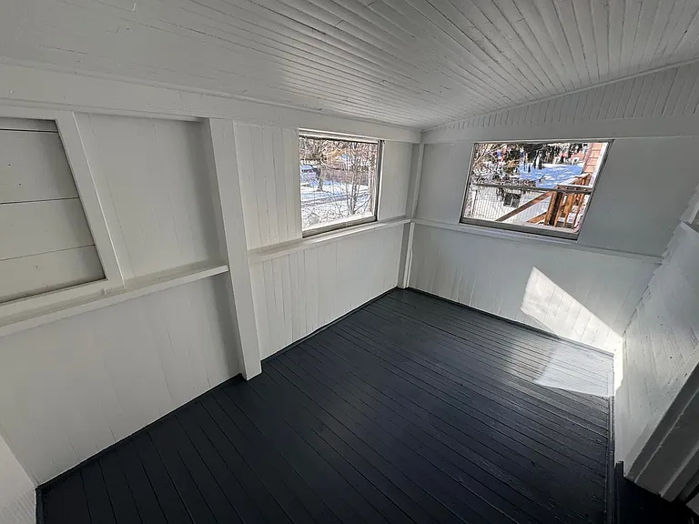 528 Forest Ave #532 — Photo 9