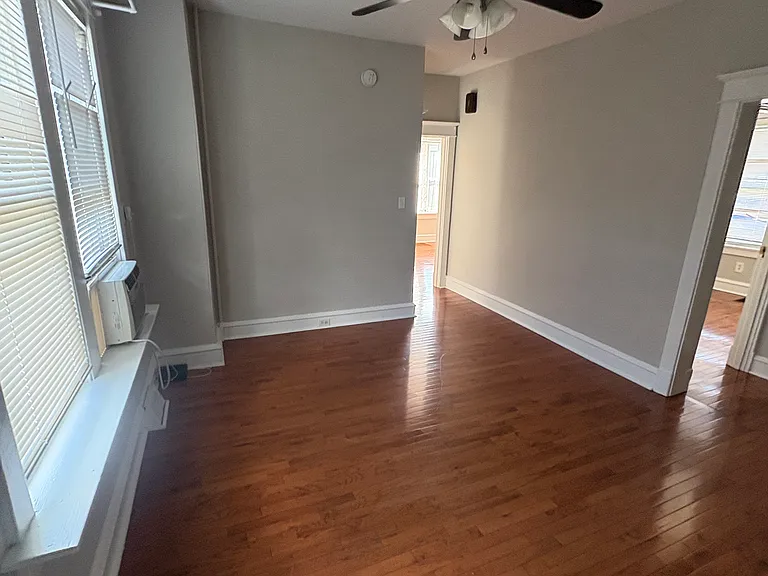 102 Howard St #1 — Photo 8