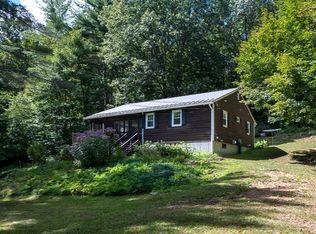 1868 N Brookfield Rd, Oakham, MA 01068