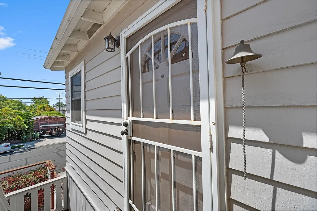 3506 28th Street #B — Photo 3