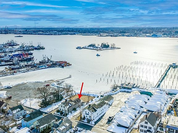 2nd image of 78 Middle St