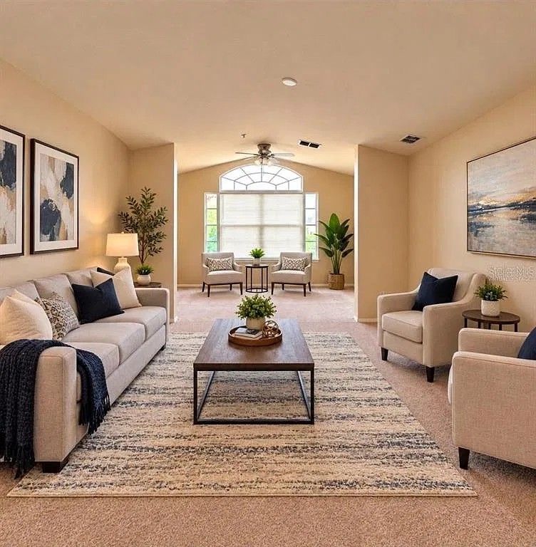 1 bed, 1.0 bath, 890 sqft, $1,300 — Photo 3