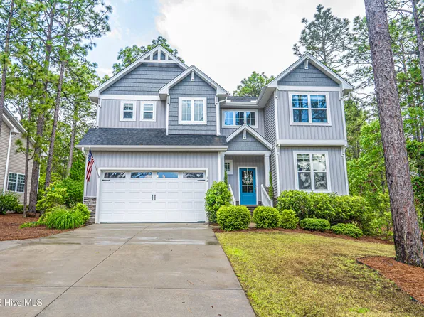 14 La Quinta Loop, Pinehurst, NC 28374