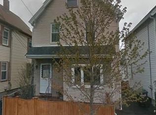 16 Wesley St, Somerville, MA 02145