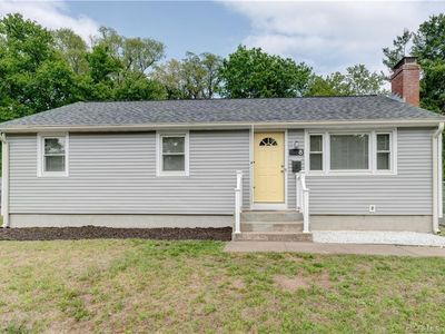 8 Spruce Street, Bloomfield, CT, 06002