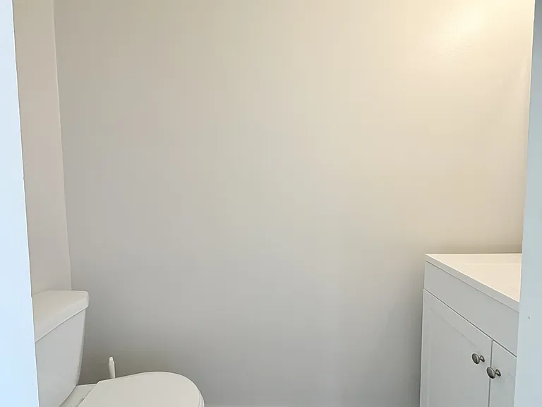 766 Indian Rd N #3 — Photo 8