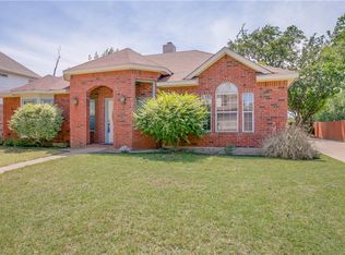 4110 Peachwood Dr, Arlington, TX 76016