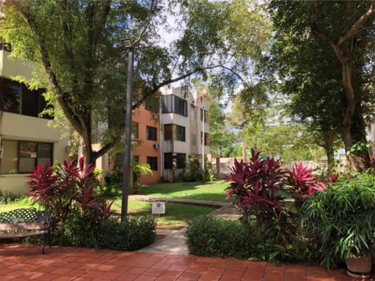 2 bed, $1,350 — Photo 2