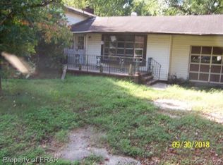 2416 Brinkley Dr, Spring Lake, NC 28390