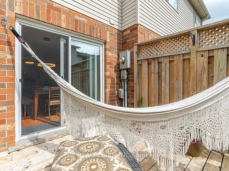 320 Ambleside Dr #30 — Photo 34