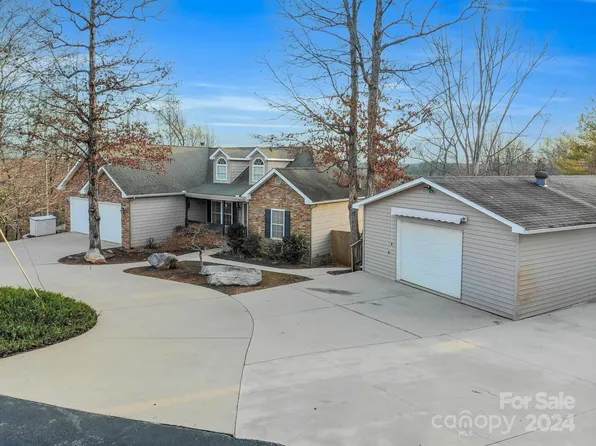 127 Jackie Dr, Rutherfordton, NC 28139